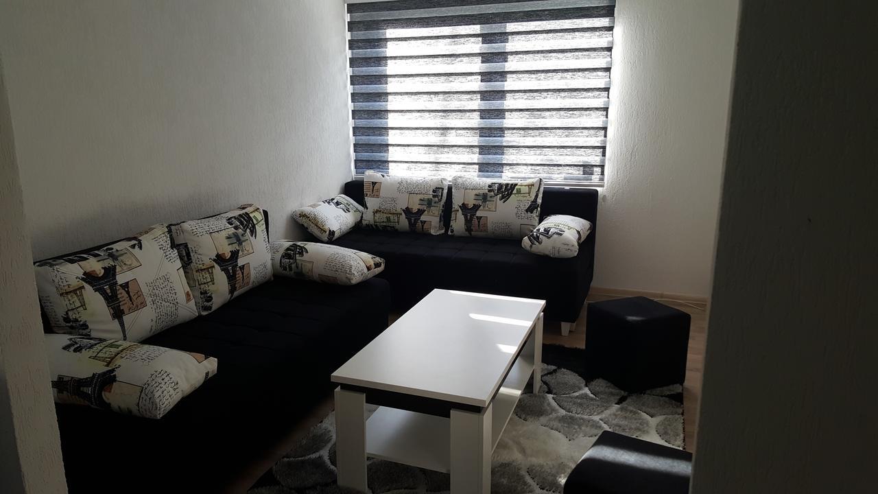 Apartman Kosuta 2 Apartment Тиентище Екстериор снимка